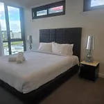 Southport Central Two Bedroom Apartment Gold Coast